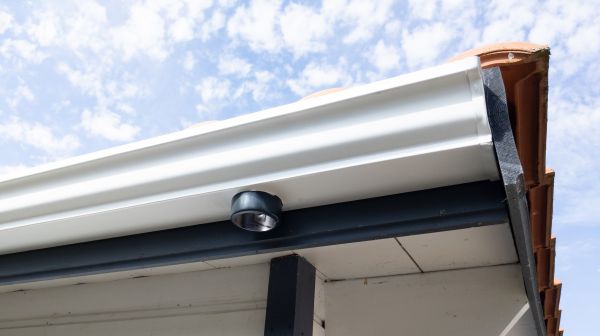 Seamless Gutters Installation in Morrisville