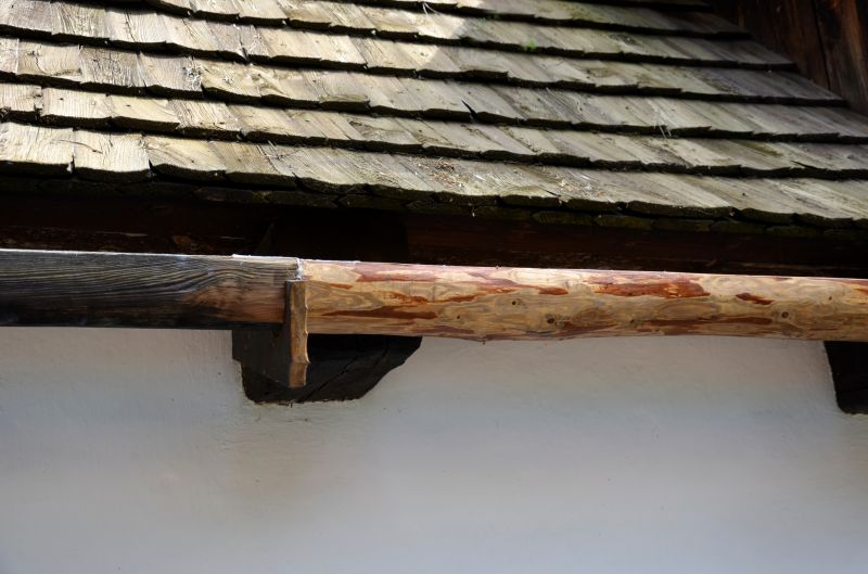 Wood Rain Gutter Installation